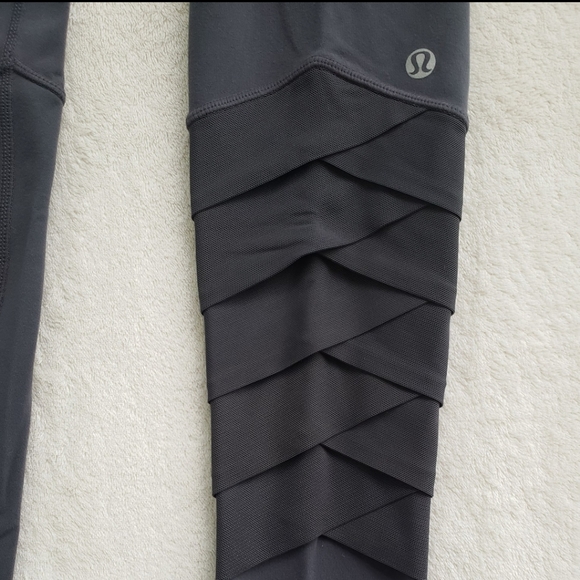*RARE* Lululemon Grey Leggings with Mesh detail - Picture 8 of 11